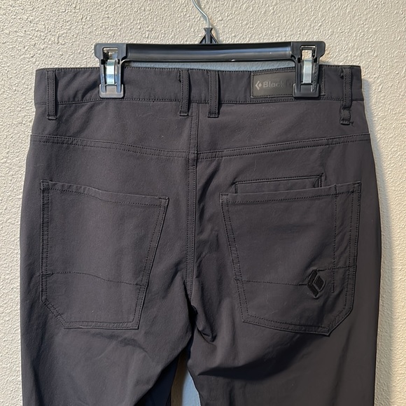 Dark Grey Black Diamond Modernist Rock Pants - Men’s 28 x 32 - Picture 12 of 13